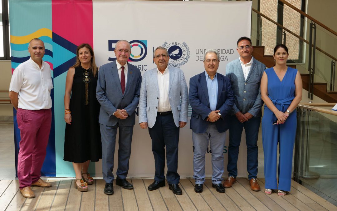 Foto: Universidad de Málaga. Acto de presentación de los avances en la investigación sobre Cerro del Villar